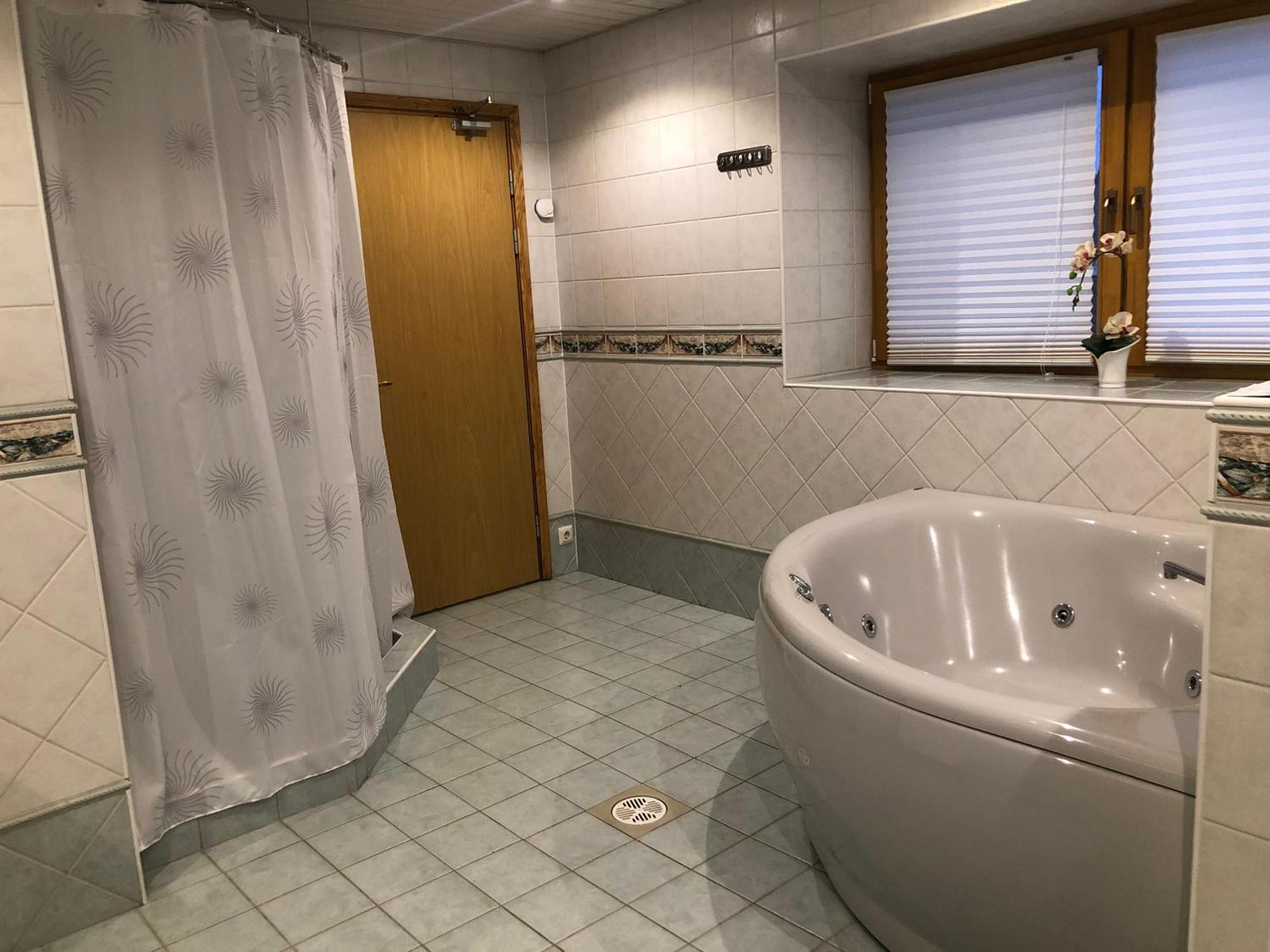 Riia Villa Tartu Eksteriør billede